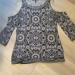 White House Black Market Navy Blue and Cream Cold Shoulder Blouse